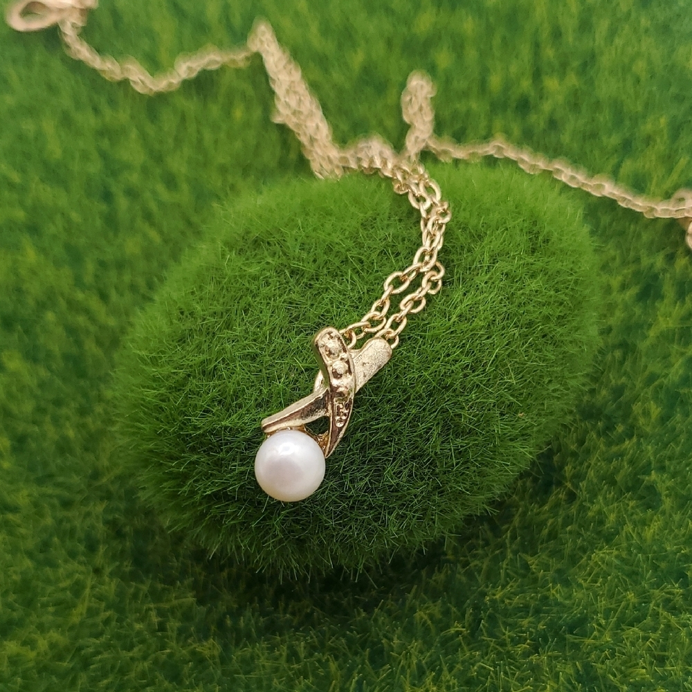 Trendy Faux Pearl Estate Necklace 20 Inch N3829